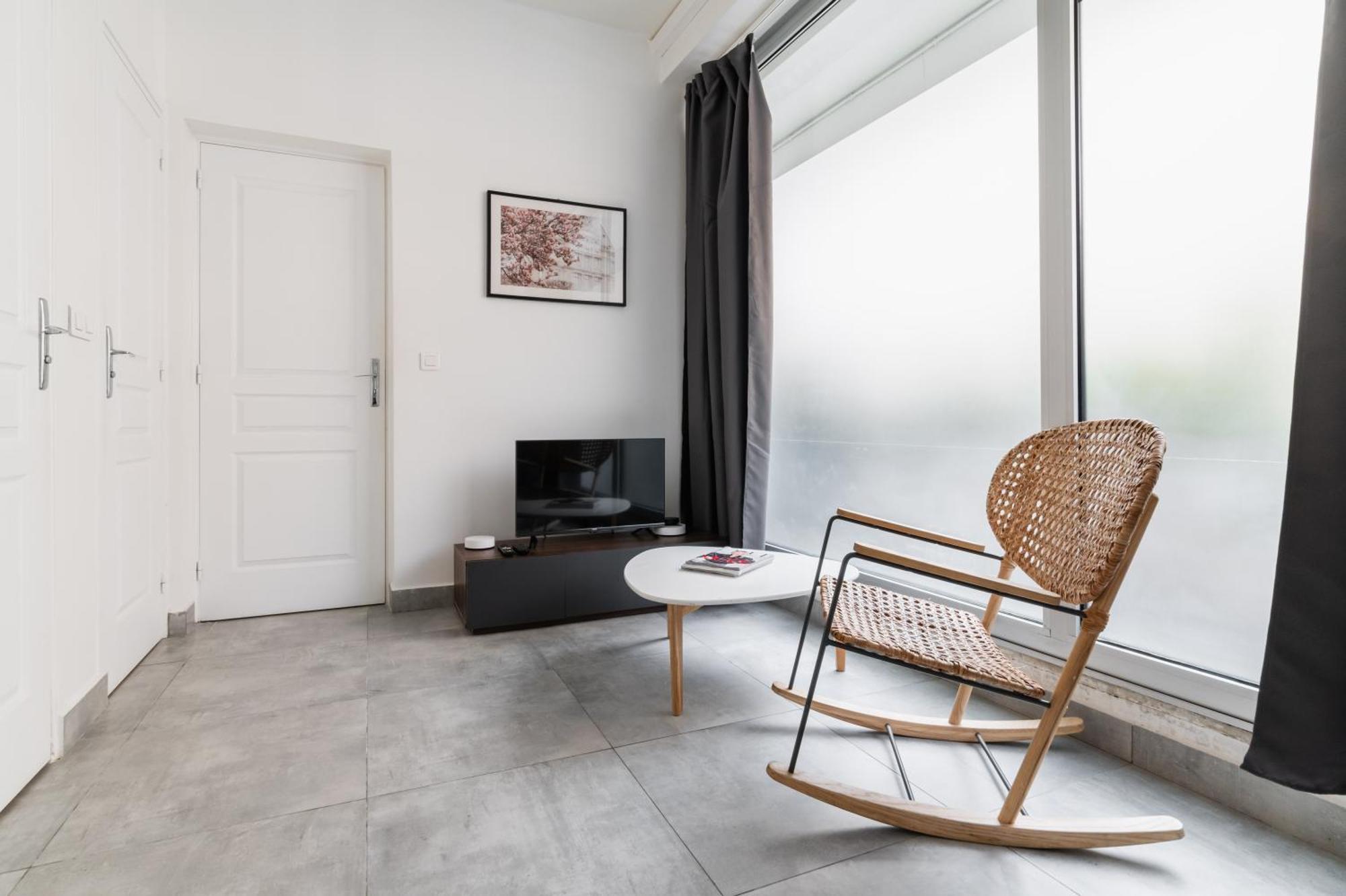Charmant Appartement Calme Place Du Trocadero - 4P - Flat-Guest Paris Exteriör bild