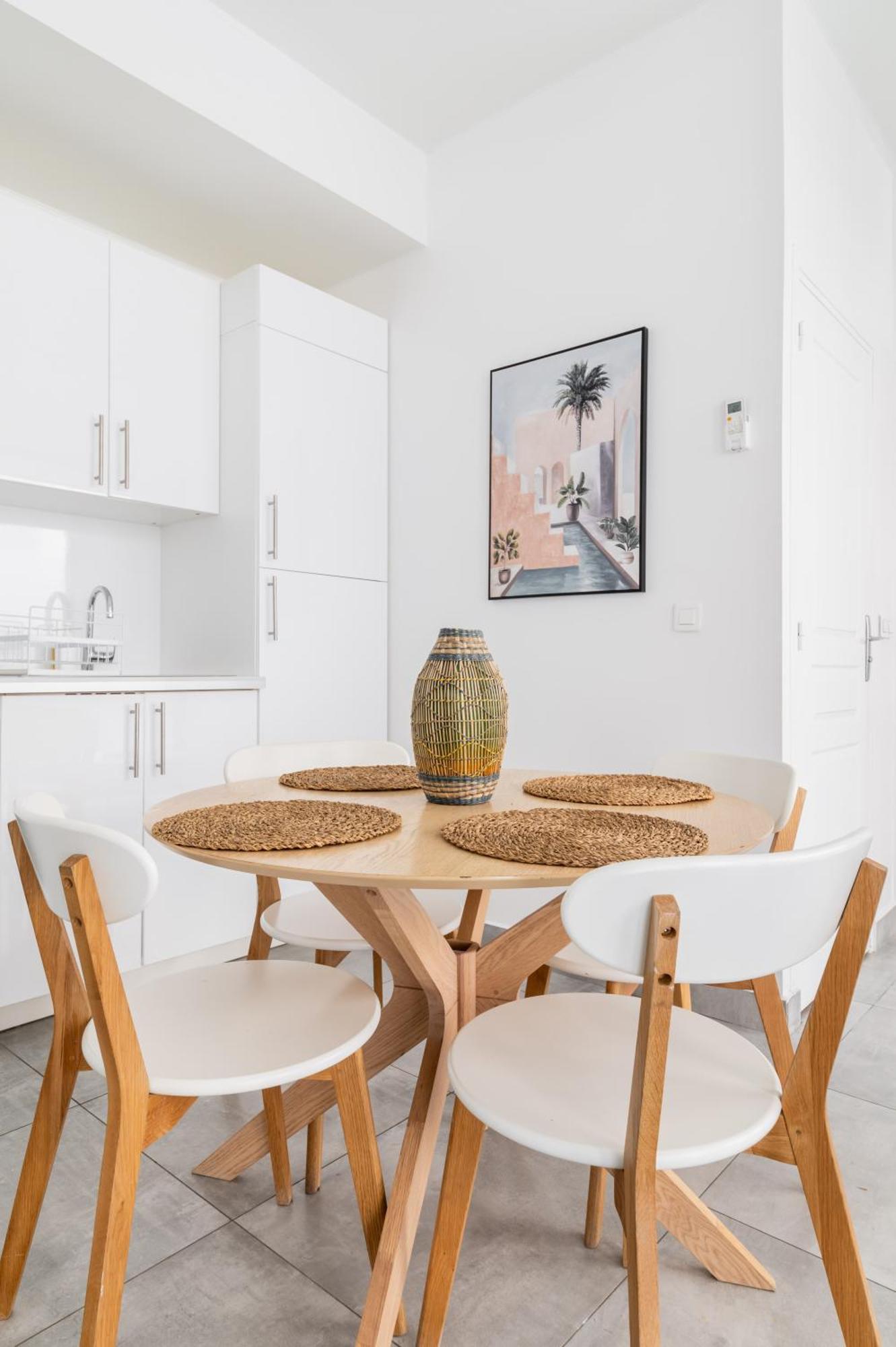 Charmant Appartement Calme Place Du Trocadero - 4P - Flat-Guest Paris Exteriör bild